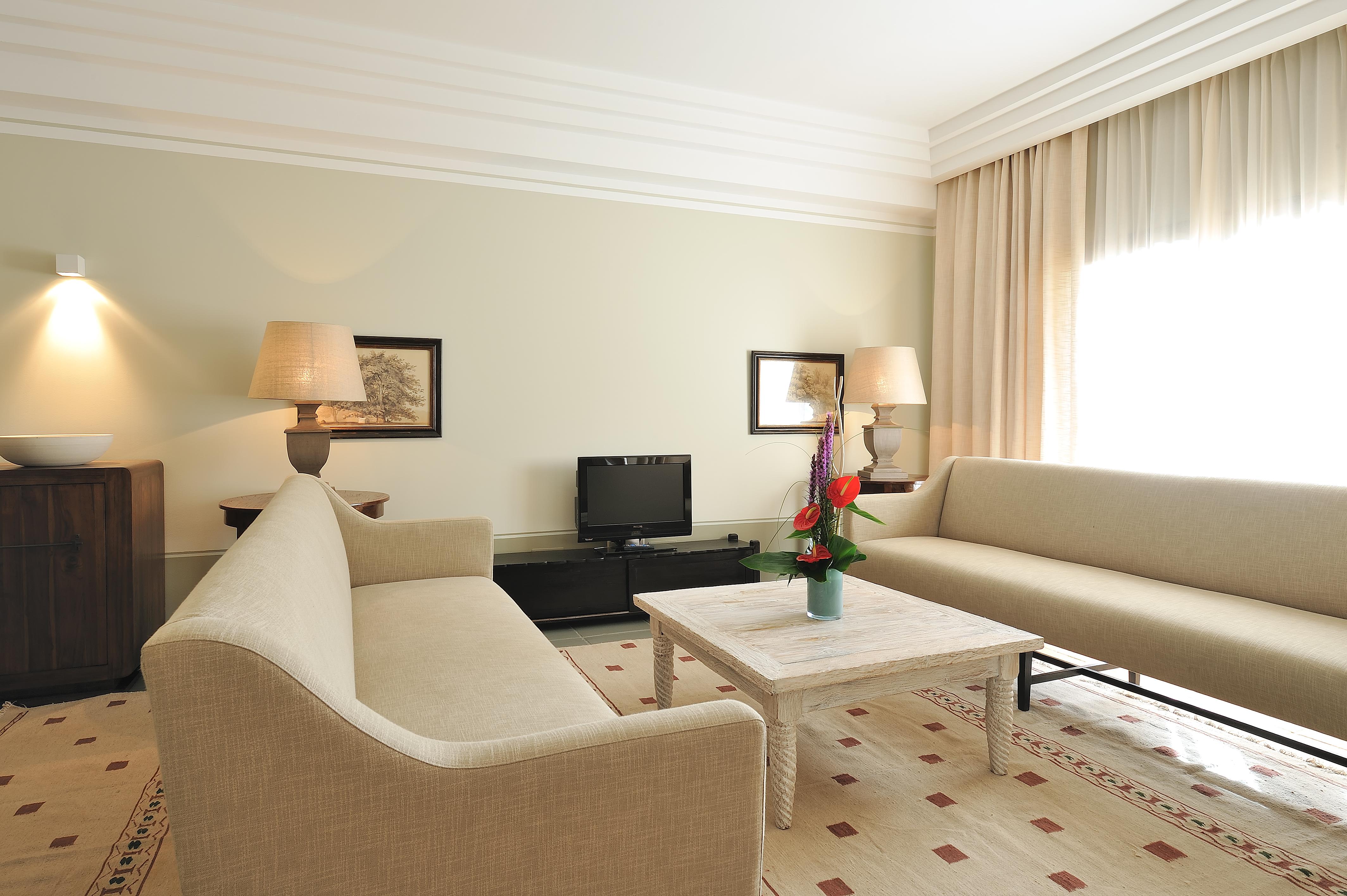 빈시 에스트레야 델 마르 호텔 마르베야 외부 사진 A living room