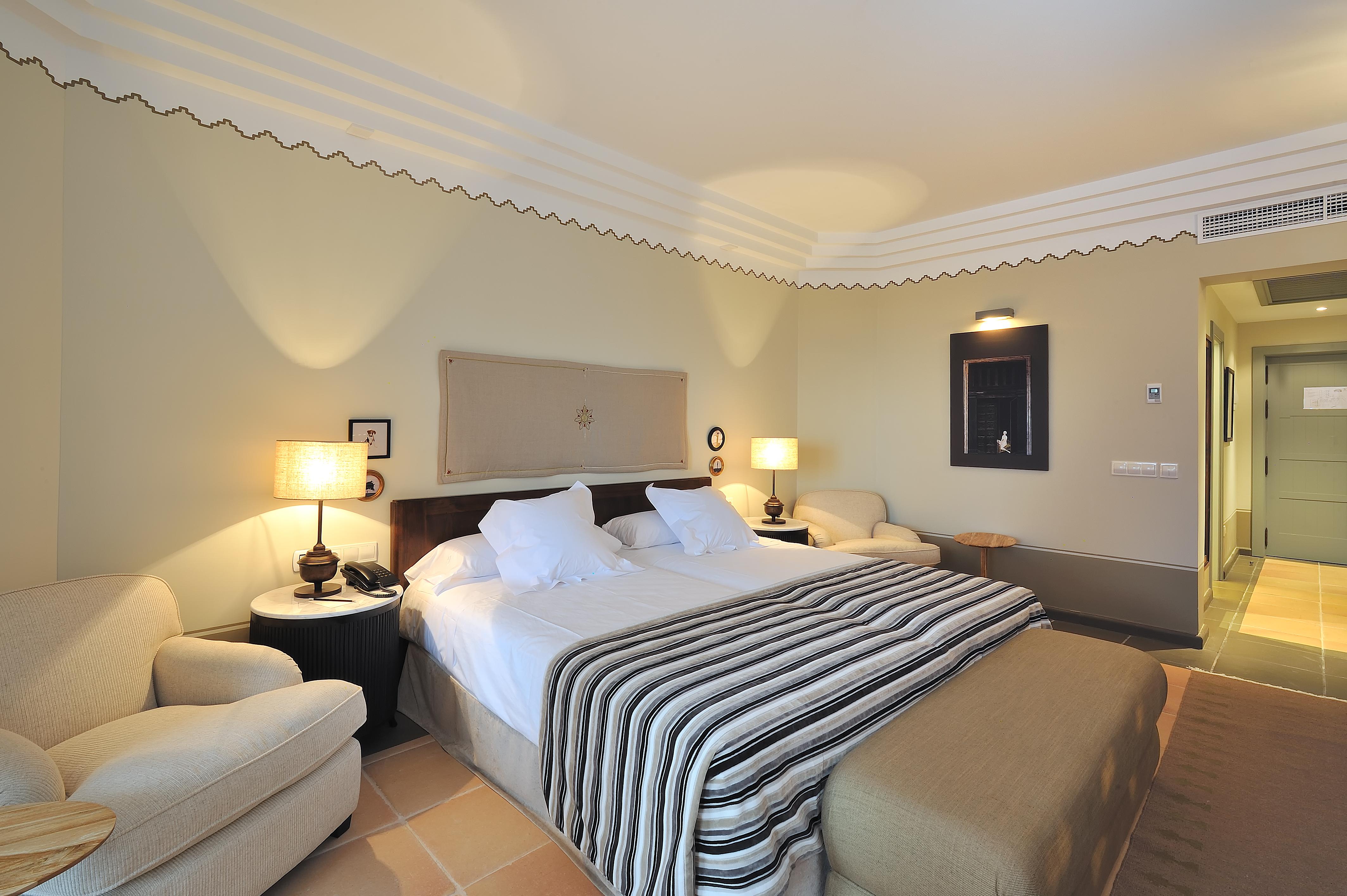 빈시 에스트레야 델 마르 호텔 마르베야 객실 사진 A bedroom at the hotel
