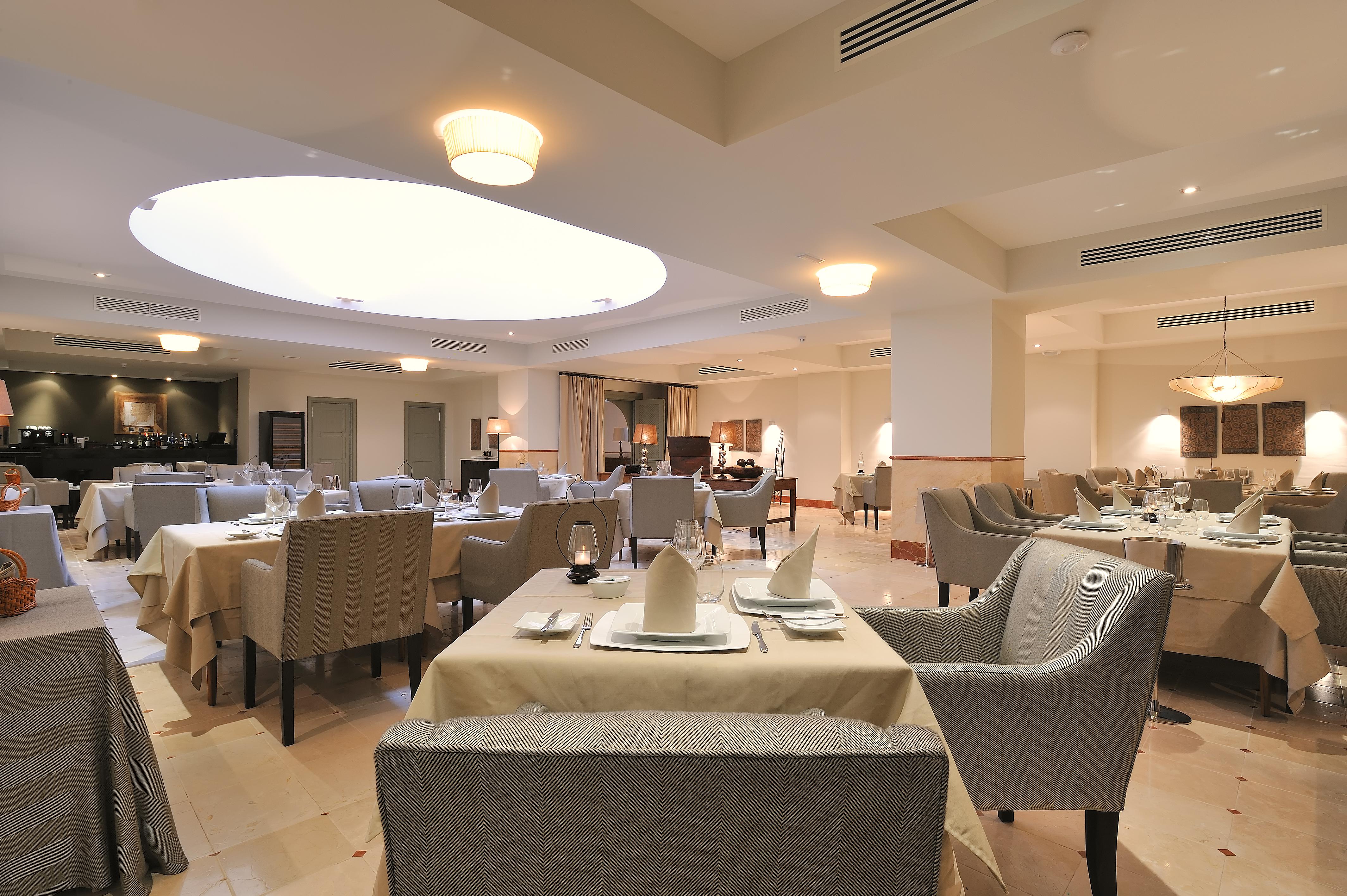 빈시 에스트레야 델 마르 호텔 마르베야 외부 사진 Restaurant