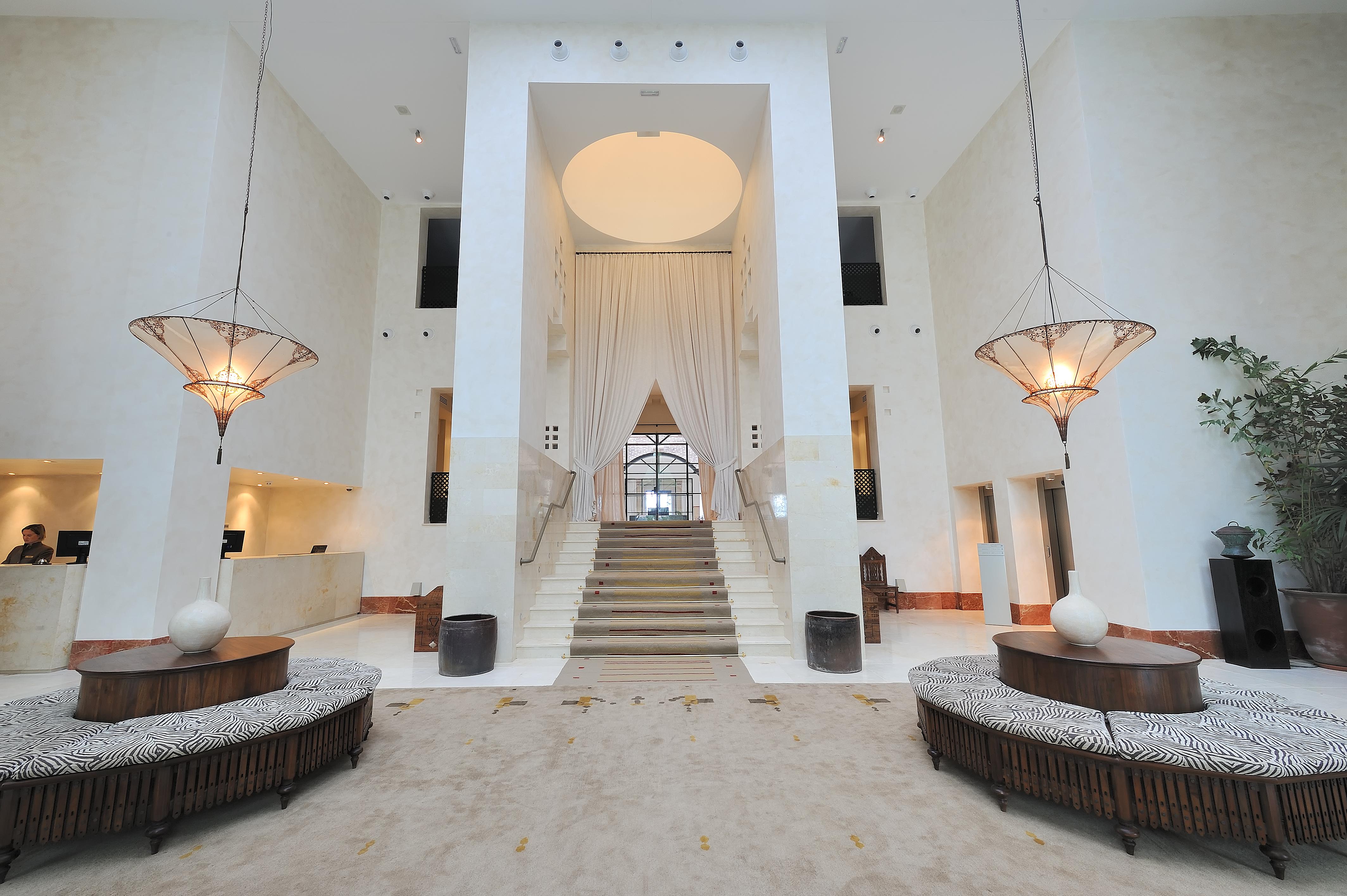 빈시 에스트레야 델 마르 호텔 마르베야 내부 사진 The lobby of the hotel
